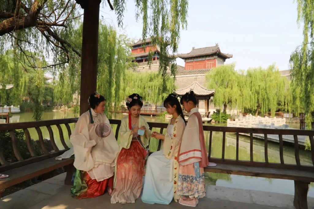 青州古城端午节假期入城游客量达6.55万人次
