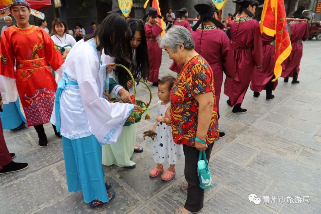 青州旅游端午假期市场火热，亲子民俗活动人气高涨