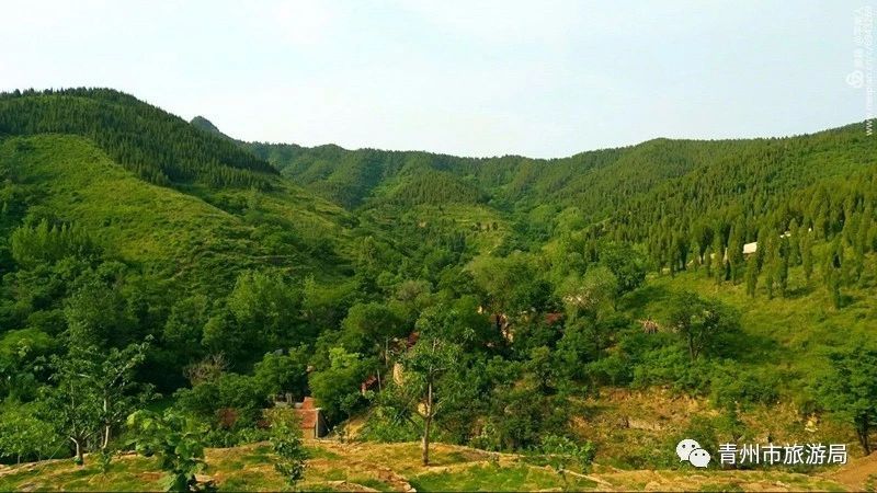 青州胡林古-群山环抱，清泉绕流