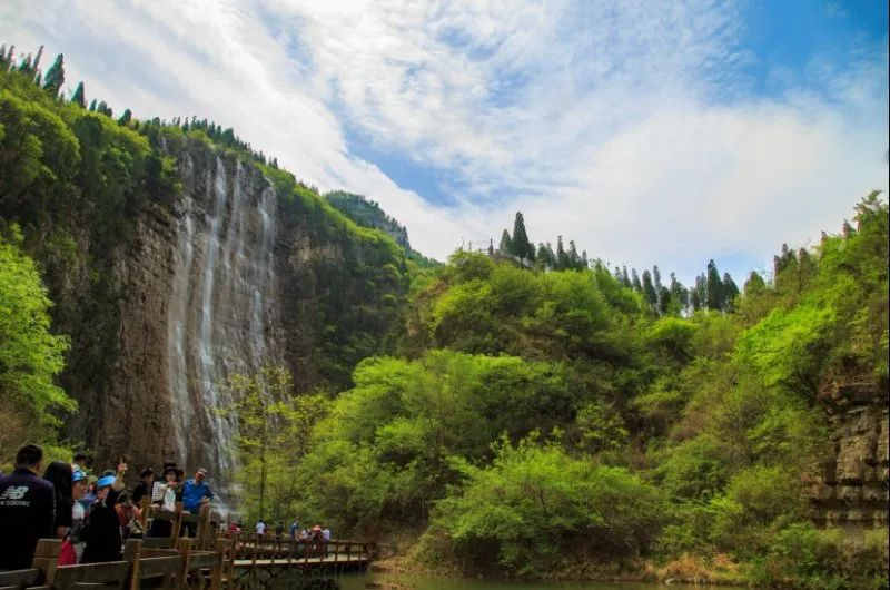 青州黄花溪惊现绝美景观天雨击鼓！