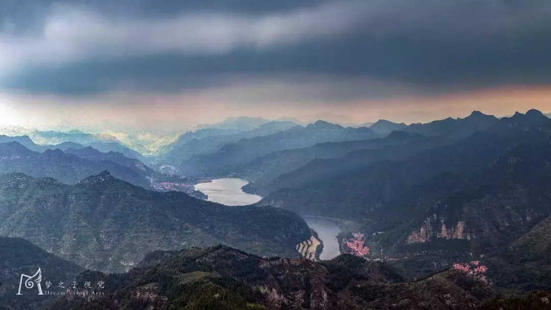 沉醉山水间