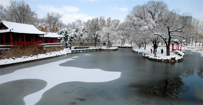 雪后范公亭.jpg