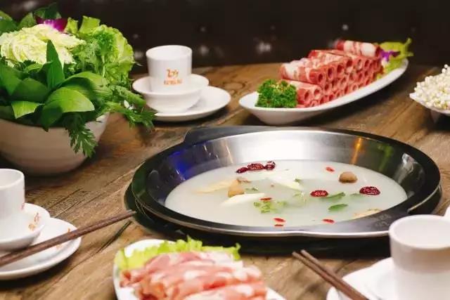 1542779021243732.jpg 25.jpg