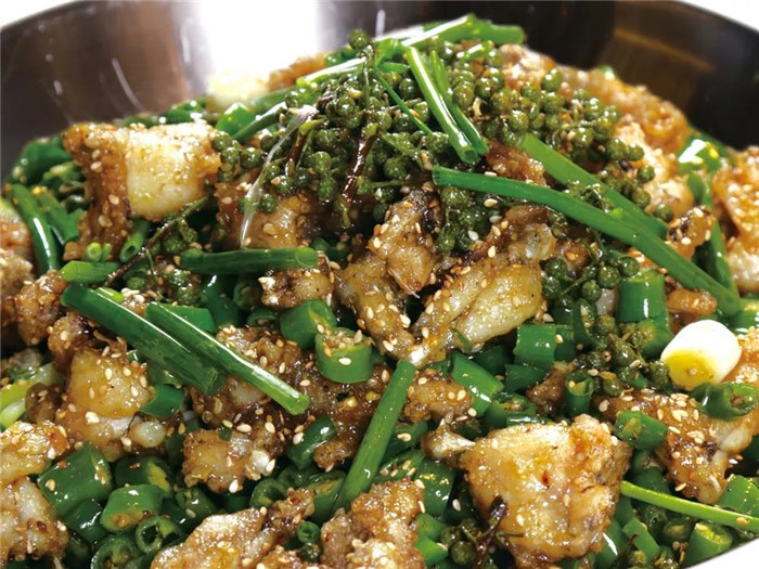 1543289934920837.jpg 18.jpg