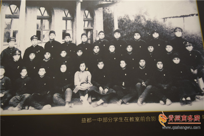 记忆古城.jpg