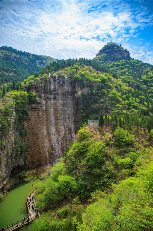 青州十景|天雨击鼓，远眺连绵山峦 俯瞰亭下深潭碧水