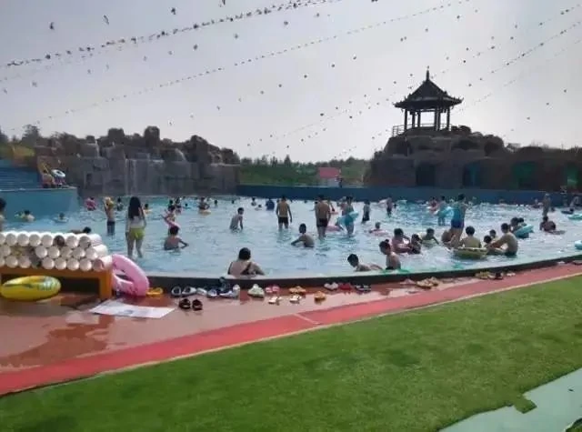 淄博皇城玫瑰谷水上乐园